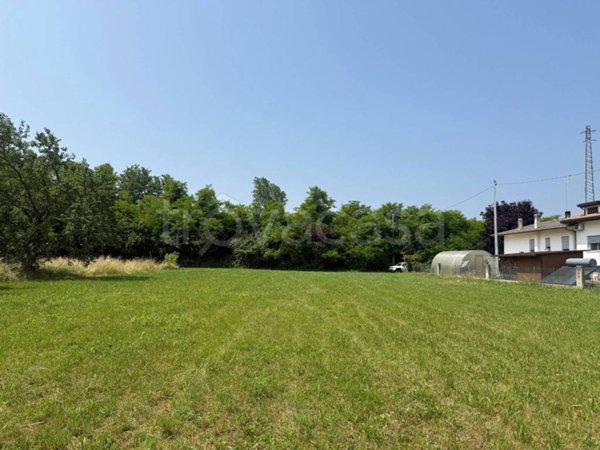 terreno agricolo in vendita a Pieve di Soligo