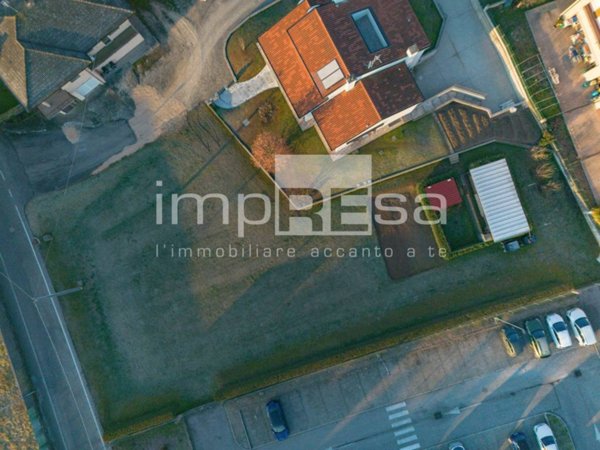 terreno agricolo in vendita a Pieve di Soligo