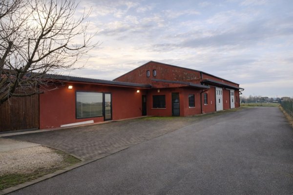 negozio in vendita a Pieve di Soligo
