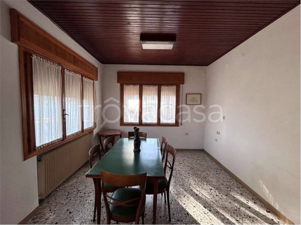 casa indipendente in vendita a Pieve di Soligo