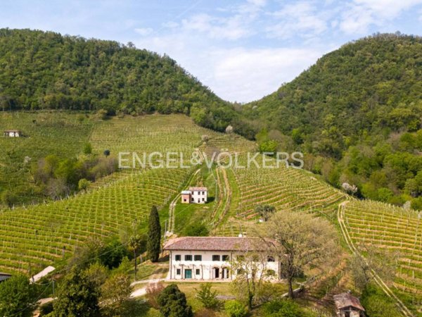 casale in vendita a Pieve di Soligo