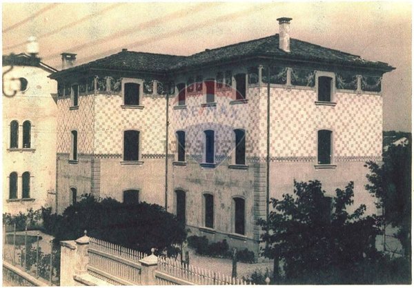 casa indipendente in vendita a Pieve di Soligo in zona Solighetto