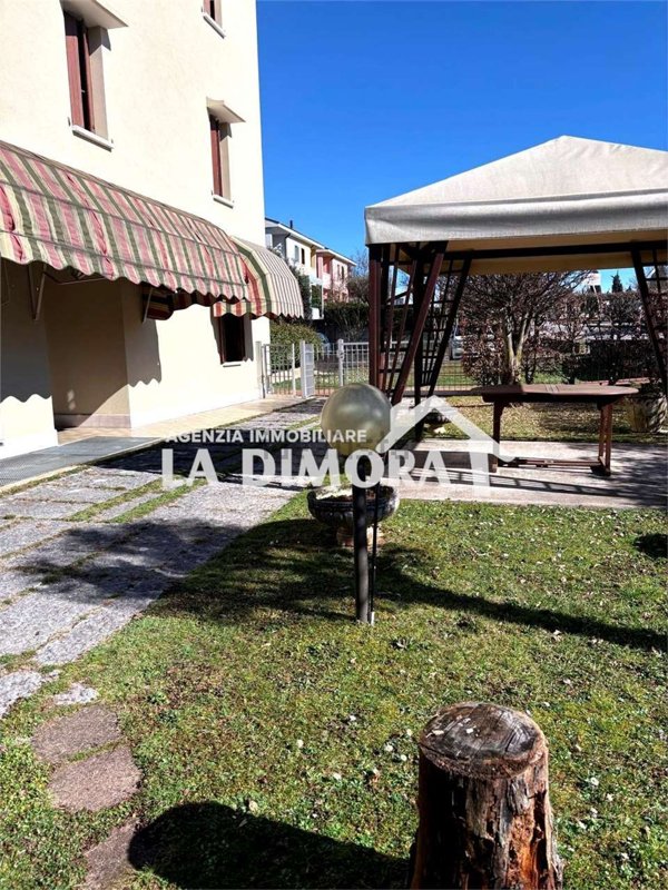 casa indipendente in vendita a Pieve di Soligo in zona Solighetto