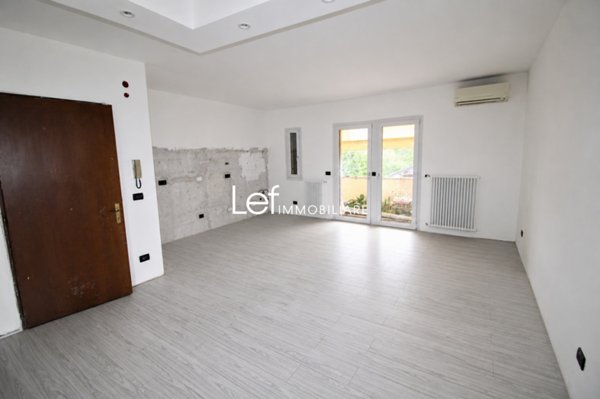 appartamento in vendita a Pieve di Soligo in zona Solighetto