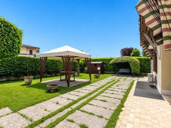 appartamento in vendita a Pieve di Soligo in zona Solighetto