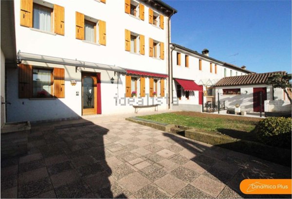 casa indipendente in vendita a Pieve di Soligo