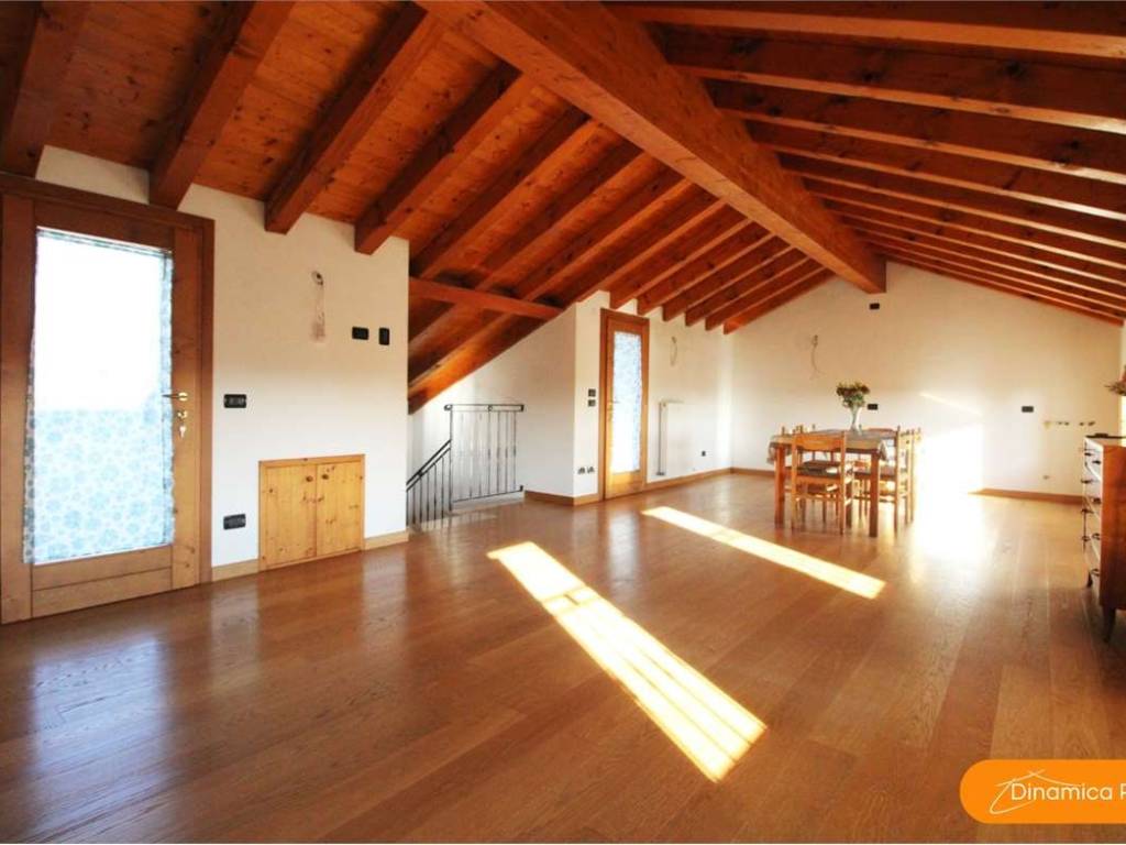 esavano in vendita a Pieve di Soligo