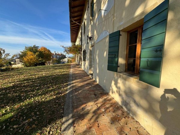 casa indipendente in vendita a Pieve di Soligo in zona Solighetto