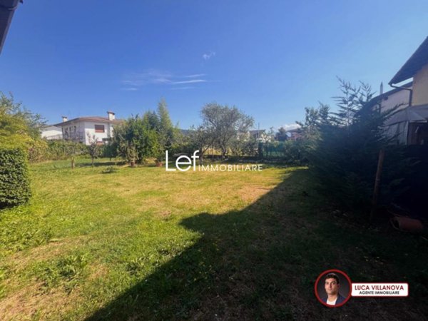 terreno edificabile in vendita a Pieve di Soligo in zona Solighetto