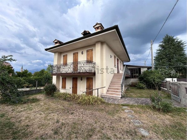 appartamento in vendita a Pieve di Soligo in zona Solighetto