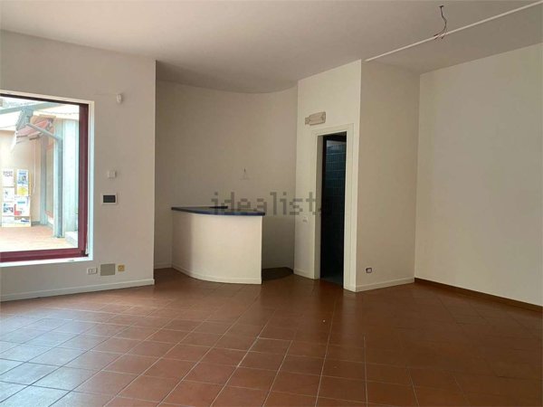 locale di sgombero in vendita a Pieve di Soligo in zona Solighetto