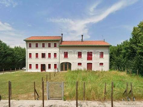 casa indipendente in vendita a Ponte di Piave in zona Levada