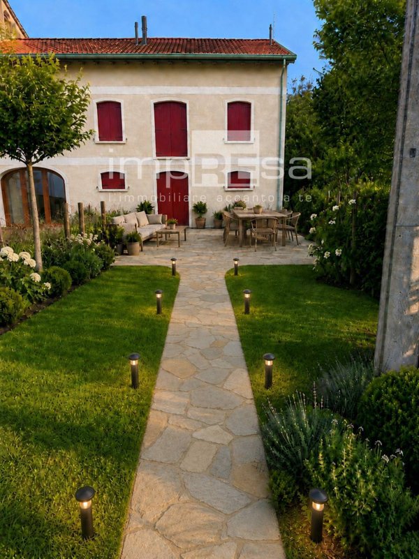 casa indipendente in vendita a Ponte di Piave in zona Levada