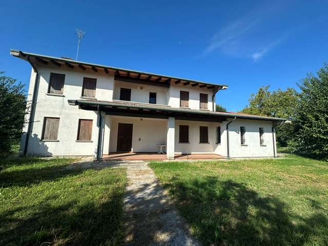 casa indipendente in vendita a Ponte di Piave in zona Negrisia