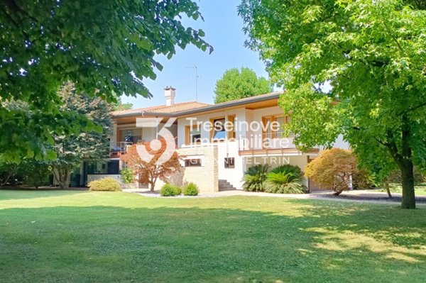 casa indipendente in vendita a Ponzano Veneto