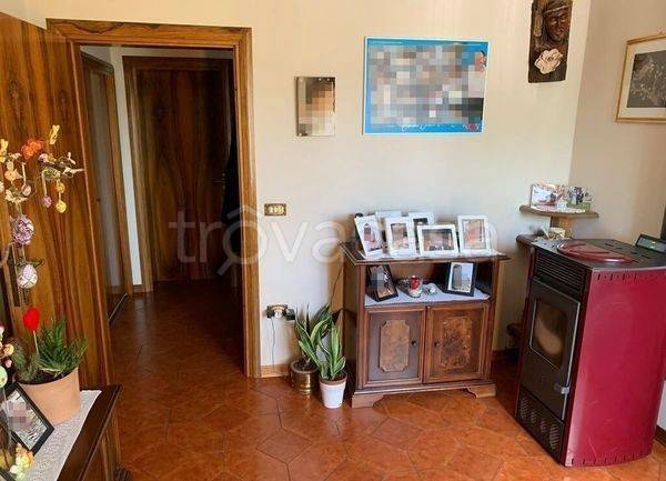 casa indipendente in vendita a Ponzano Veneto in zona Paderno