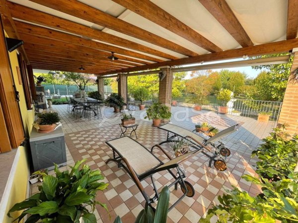 casa indipendente in vendita a Ponzano Veneto