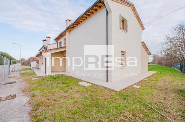 casa indipendente in vendita a Ponzano Veneto