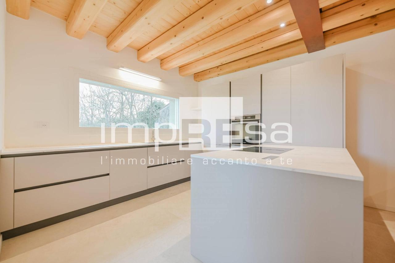 casa indipendente in vendita a Ponzano Veneto
