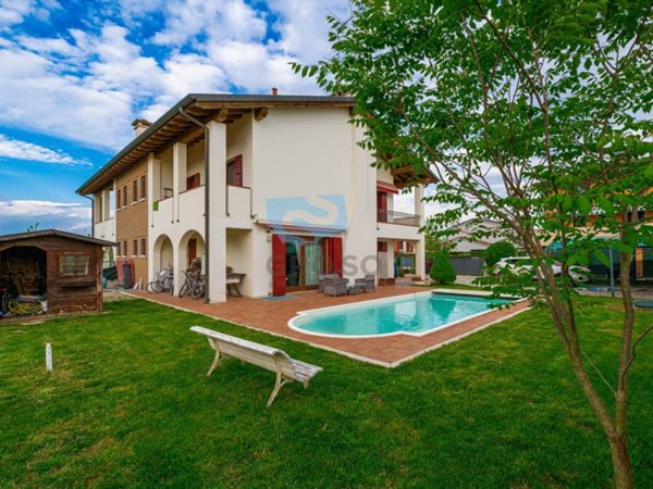 casa indipendente in vendita a Ponzano Veneto