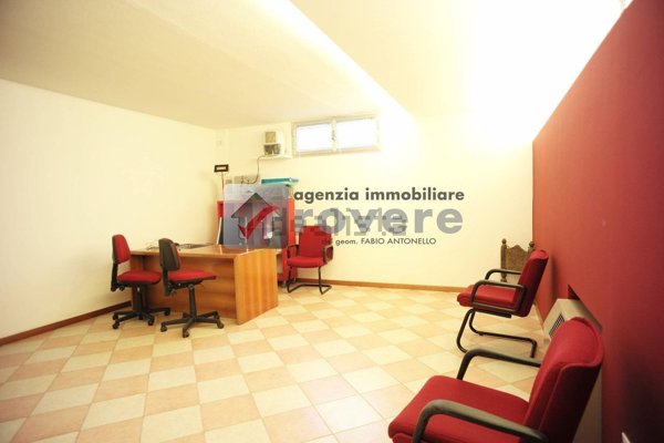 ufficio in vendita a Ponzano Veneto
