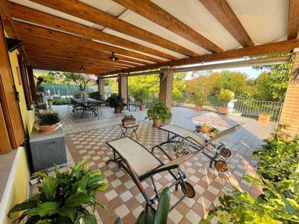 casa indipendente in vendita a Ponzano Veneto