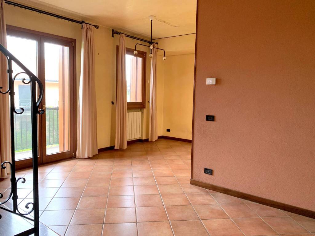appartamento in vendita a Ponzano Veneto in zona Paderno