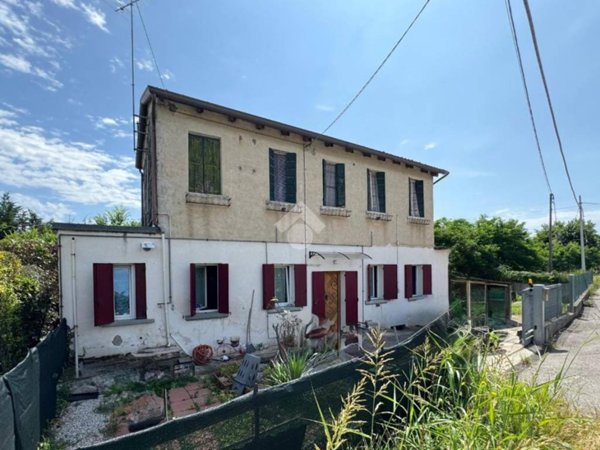 casa indipendente in vendita a Ponzano Veneto