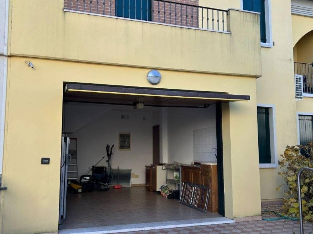 casa indipendente in vendita a Ponzano Veneto
