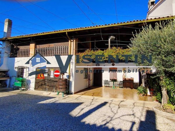 casa indipendente in vendita a Ponzano Veneto