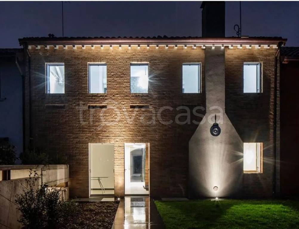 casa indipendente in vendita a Ponzano Veneto in zona Merlengo