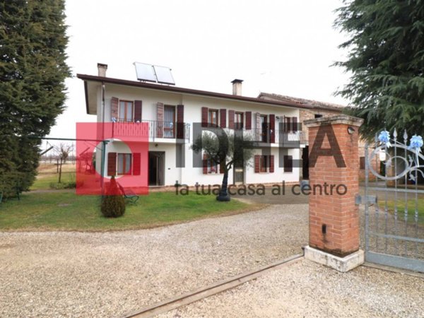 casa indipendente in vendita a Ponzano Veneto