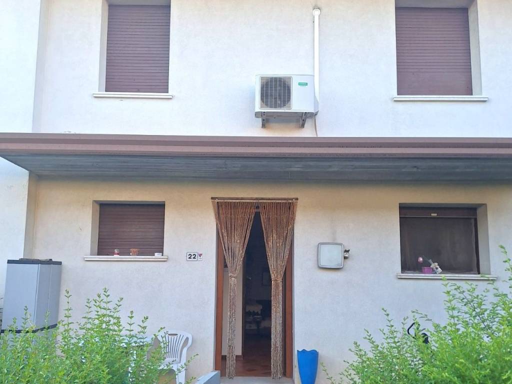casa indipendente in vendita a Ponzano Veneto in zona Paderno