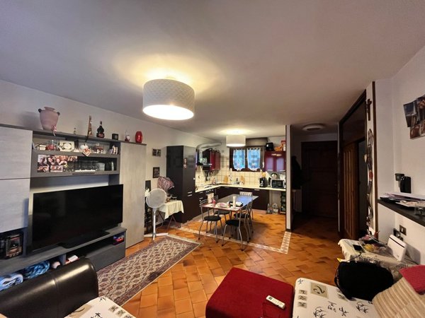 pentavano in vendita a Ponzano Veneto in zona Paderno