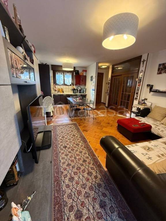 casa indipendente in vendita a Ponzano Veneto in zona Paderno