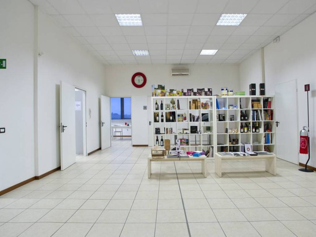 ufficio in vendita a Ponzano Veneto