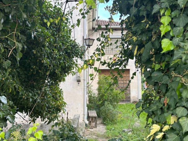casa indipendente in vendita a Ponzano Veneto