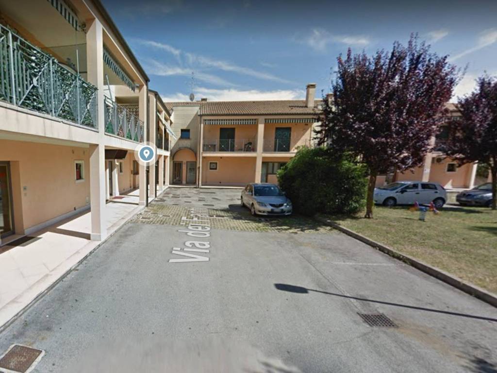 negozio in vendita a Ponzano Veneto