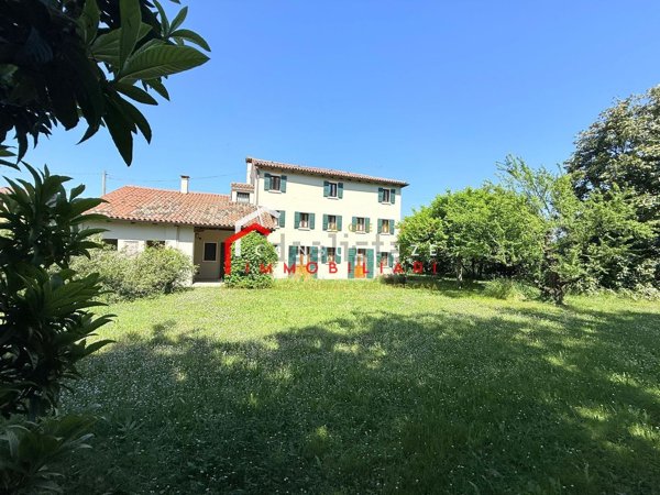 quadrivano in vendita a Ponzano Veneto