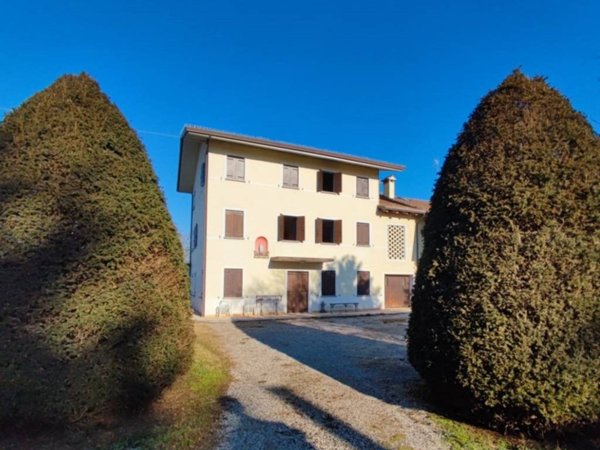 casa indipendente in vendita a Ponzano Veneto in zona Paderno