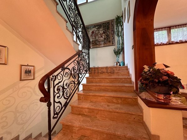 casa indipendente in vendita a Ponzano Veneto in zona Paderno