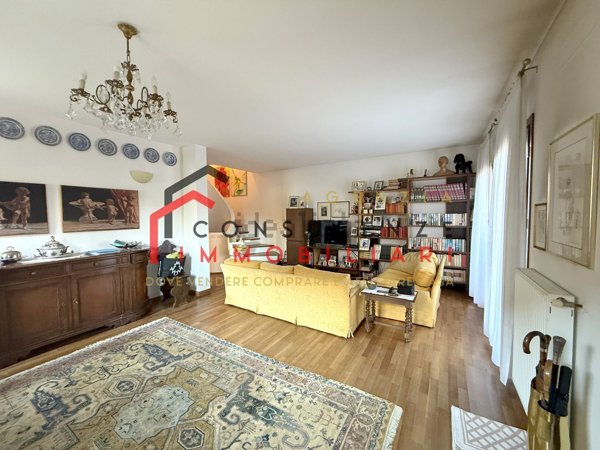 casa indipendente in vendita a Ponzano Veneto in zona Paderno