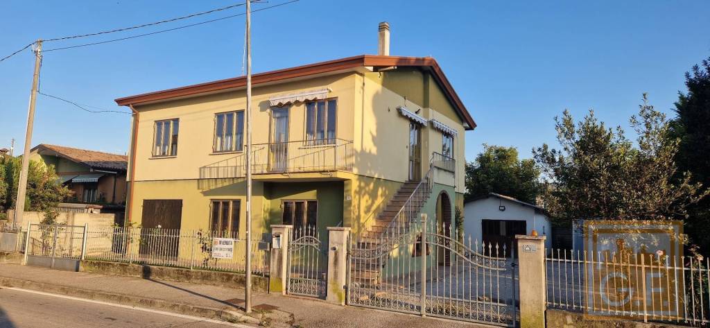 casa indipendente in vendita a Ponzano Veneto