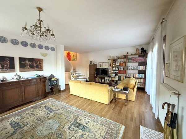 casa indipendente in vendita a Ponzano Veneto in zona Paderno