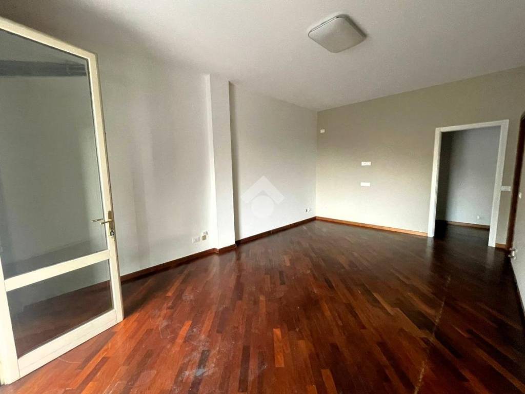 negozio in vendita a Ponzano Veneto