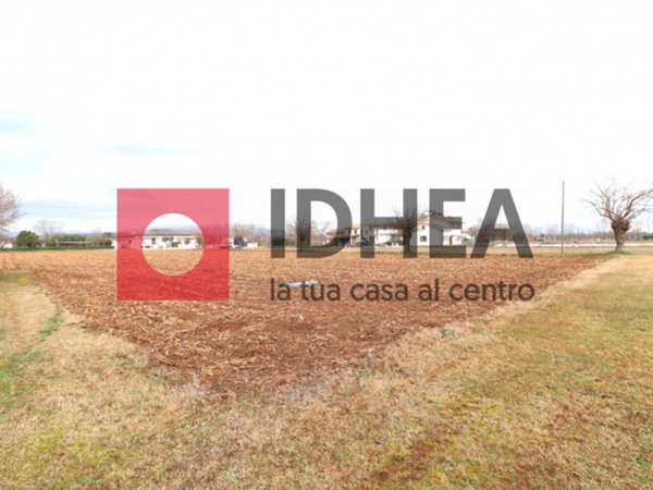 locale di sgombero in vendita a Ponzano Veneto