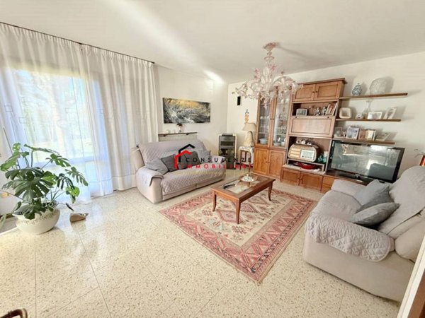 casa indipendente in vendita a Ponzano Veneto