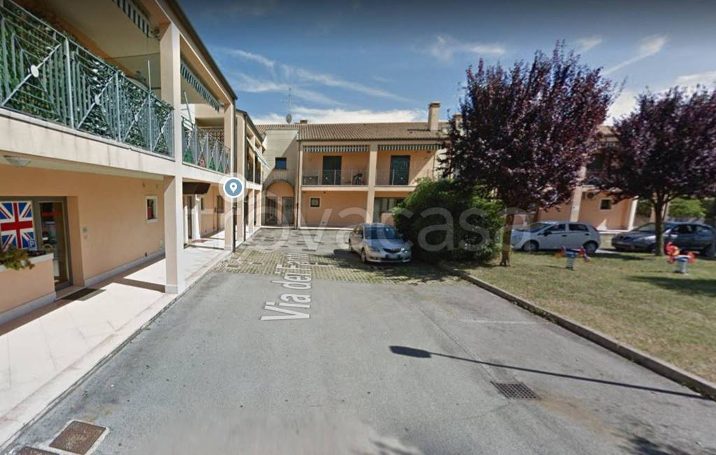 negozio in vendita a Ponzano Veneto