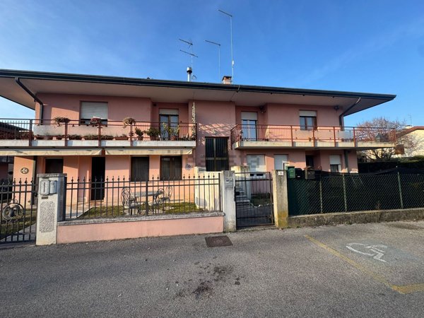 appartamento in vendita a Ponzano Veneto in zona Paderno