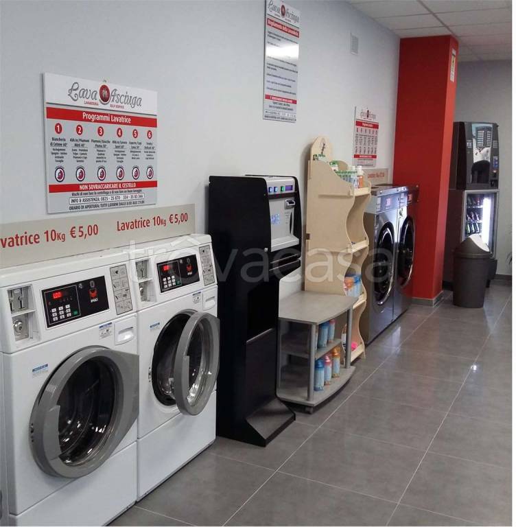 negozio in vendita a Ponzano Veneto